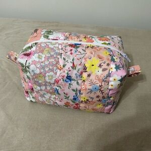 Handmade Quilted Boxy Bag | Floral Patchwork | Pink Floral 4